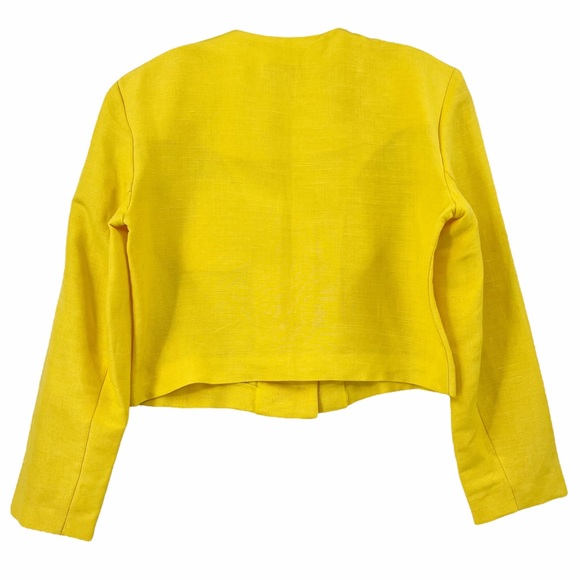 Vintage Linen Blend Cropped and Boxy Blazer Shacket by Diana Hartman Made in USA - Picture 7 of 16